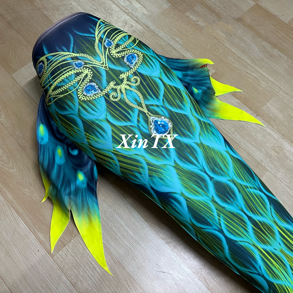 Mermaid Tail Adult Ladies Swim - Aquarium & Marine Museum Kota Kinabalu 评论和价格